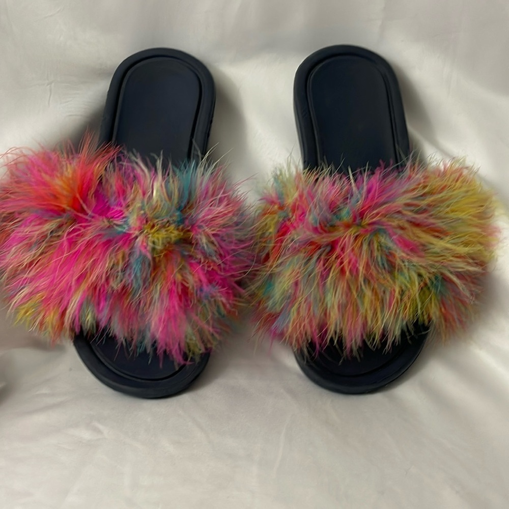 Rainbow fluffy feathers sliders. Made in the USA!